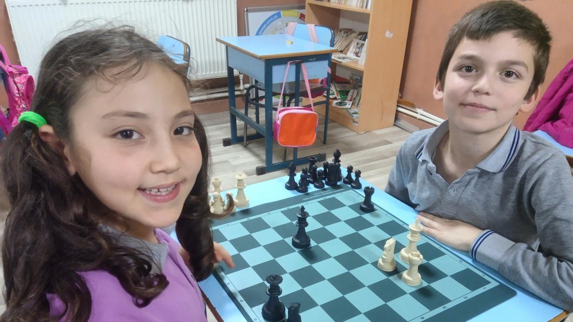 Küçük Kasparovlar